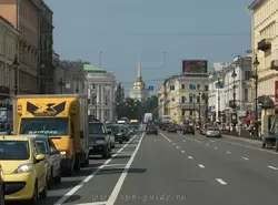 Невский проспект – главная улица Санкт-Петербурга, вид на Адмиралтейство Невский проспект – главная улица Санкт-Петербурга, вид на Адмиралтейство